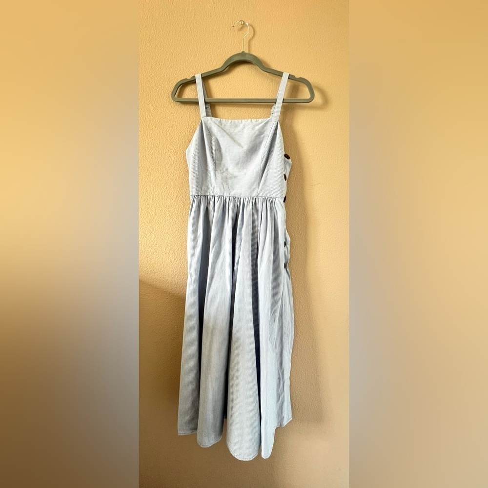 Urban Outfitters Kaye Square Neck Button Down Midi Dress - Picture 5 of 16